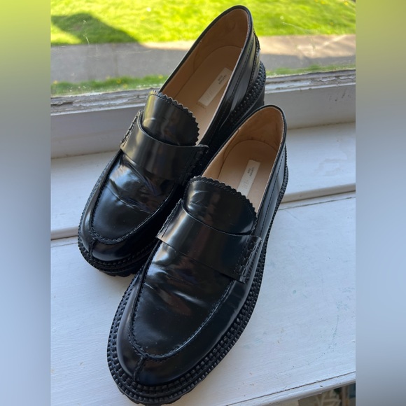 SOLD - H&M Chunky Leather Loafers - Picture 2 of 8